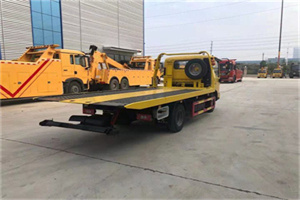 高台非事故拖车